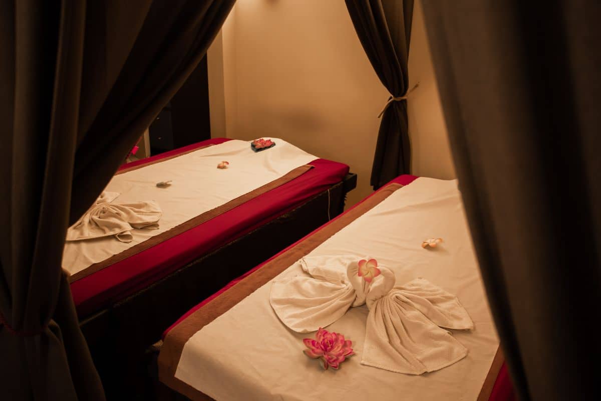 Massage thai en duo à Paris